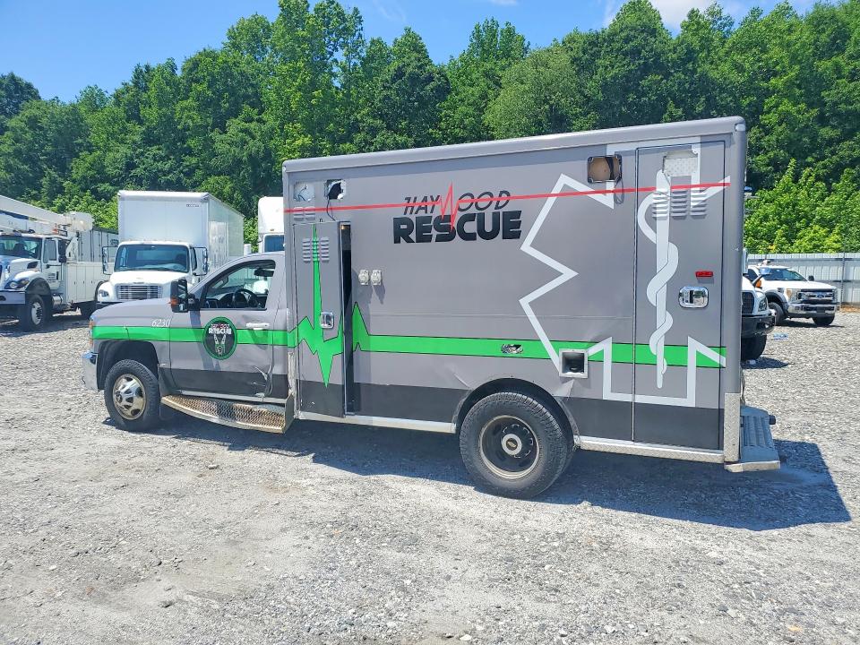 2015 Chevrolet Silverado VIN 1GB3KZC87FF566230 COPART salvage auction — SIDE, Sc - Cert Of Title-Salvage, sold $15,100 on 2026-08-26 (photo 2)