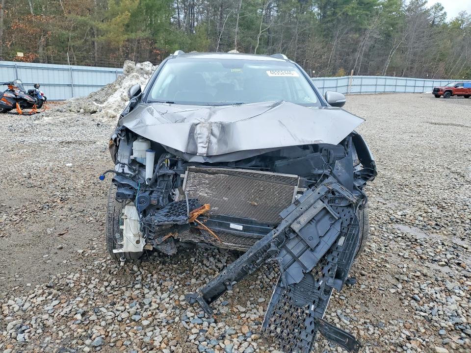 2018 Kia Sorento VIN 5XYPGDA58JG375707 COPART salvage auction — FRONT END, ME - CERT OF TITLE-SALVAGE COLLISIO, sold $300 on 2026-07-02 (photo 5)