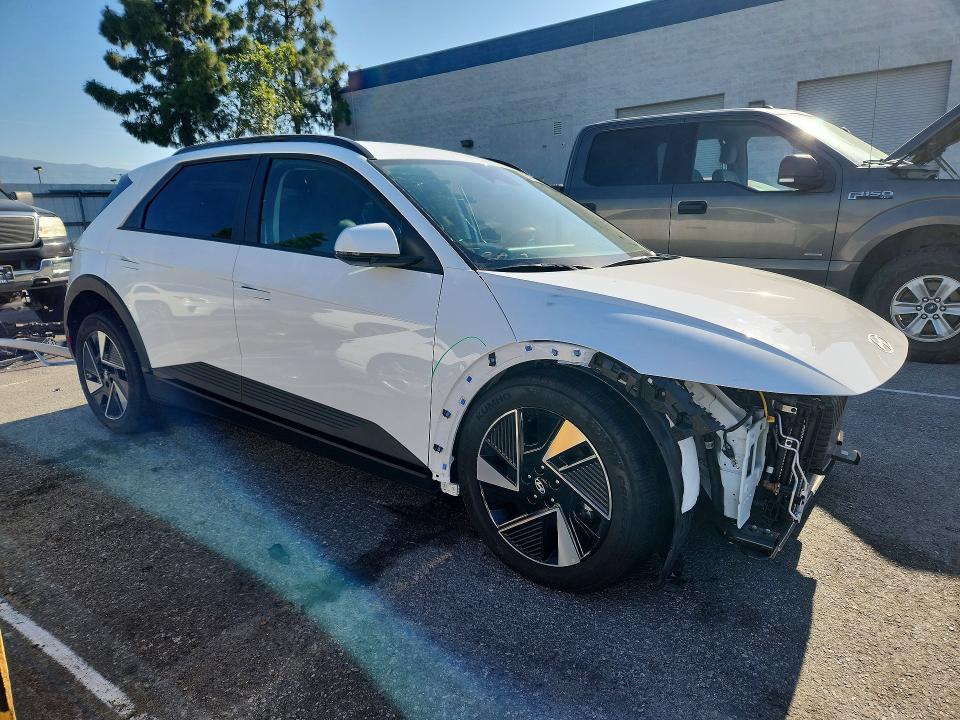 2025 Hyundai Ioniq VIN 7YAKN4DA9SY006414 COPART salvage auction — FRONT END, Ca - Salvage Certificate, sold $10,400 on 2026-07-30 (photo 4)