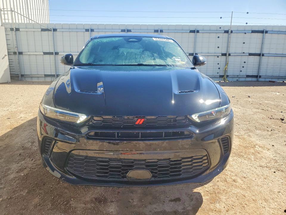 2024 Dodge Hornet VIN ZACPDFDW2R3A16932 COPART salvage auction — MINOR DENT/SCRATCHES, Tx - Certificate Of Title, sold $16,200 on 2026-07-07 (photo 5)