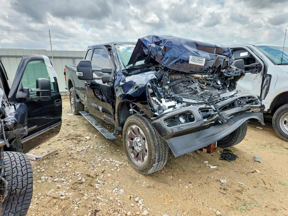 2024 Ford F-250 super duty VIN 1FT8W2BM6REF31815 COPART salvage auction — FRONT END, Tx - Salvage Vehicle Title, sold $14,700 on 2026-09-02 (photo 4)