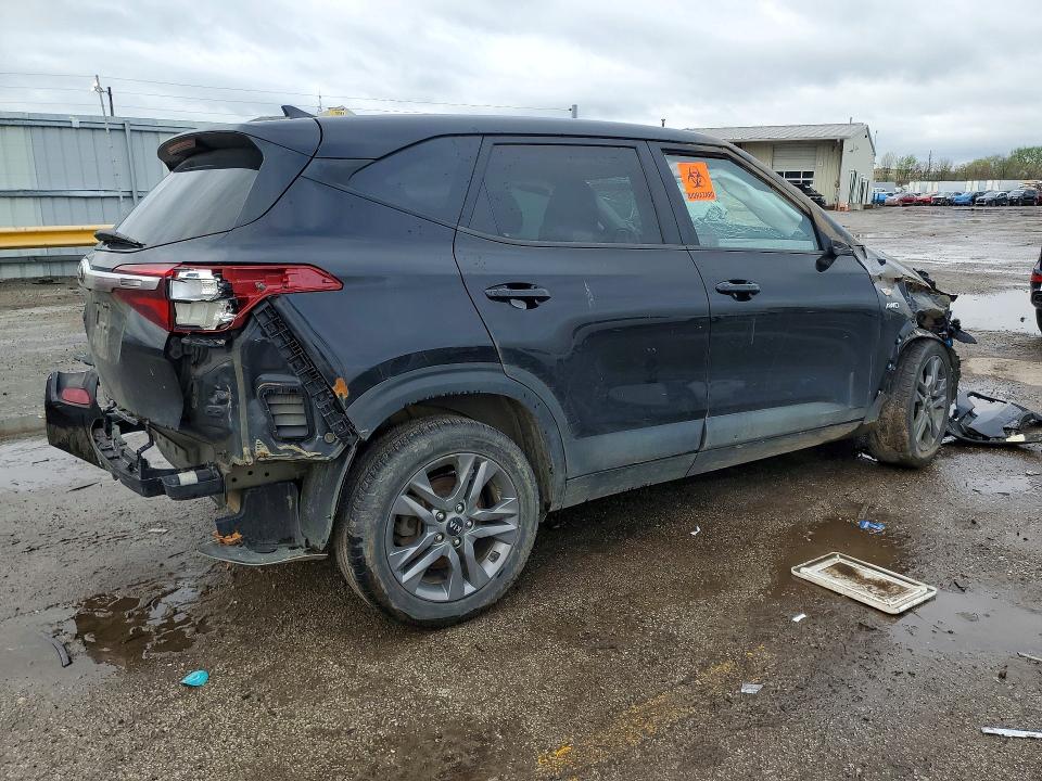 2021 Kia Seltos VIN KNDEPCAAXM7186587 COPART salvage auction — ALL OVER, Mi - Scrap Certificate Of Title, sold $1,350 on 2026-07-06 (photo 3)