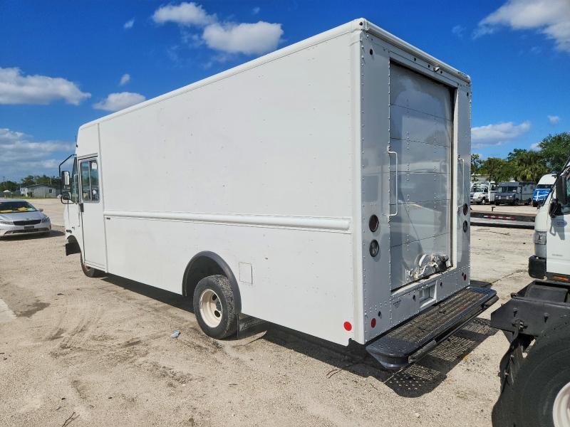 2023 Ford E-450 VIN 1FC4E4KN6PDD06917 COPART salvage auction — MINOR DENT/SCRATCHES, Fl - Certificate Of Title (P), sold $275 on 2026-07-28 (photo 3)