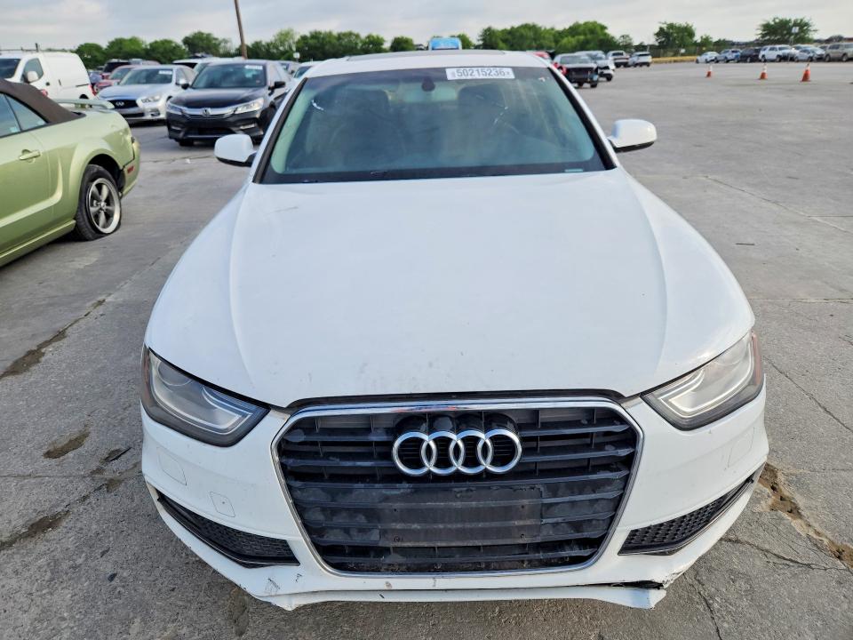 2014 Audi A4 VIN WAUAFAFL1EA075041 COPART salvage auction — VANDALISM, Tx - Certificate Of Title, sold $2,100 on 2026-07-30 (photo 5)