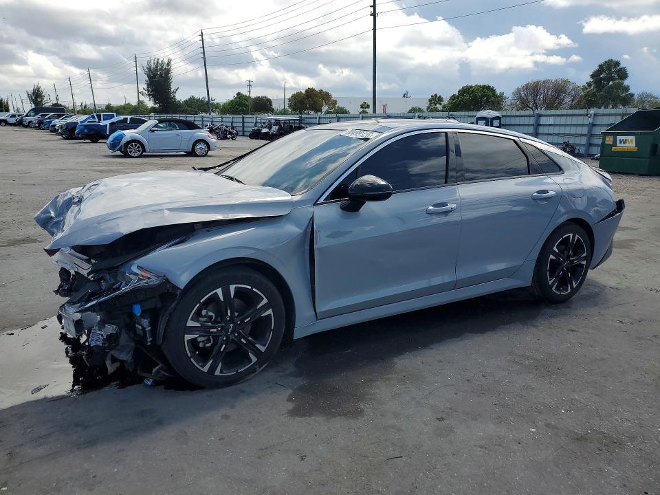 2022 Kia K5 VIN 5XXG64J22NG155790 COPART salvage auction — FRONT END, Fl - Certificate Of Destruction, sold $1,400 on 2026-07-08 (photo 1)