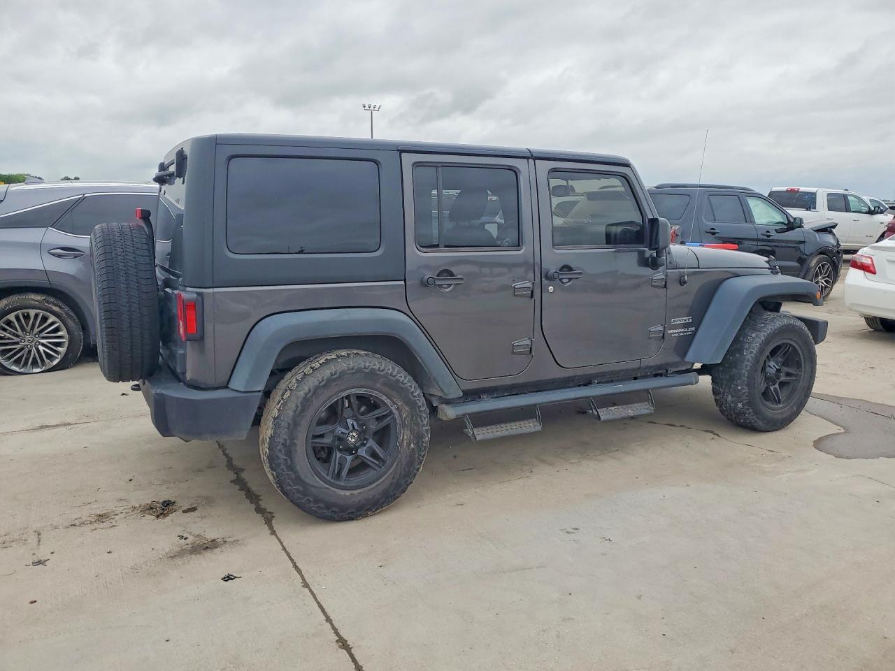 2017 Jeep Wrangler Unlimited VIN 1C4BJWDG5HL520446 COPART salvage auction — Side, WV - SALVAGE CERTIFICATE, sold $5,800 on 2026-07-09 (photo 3)