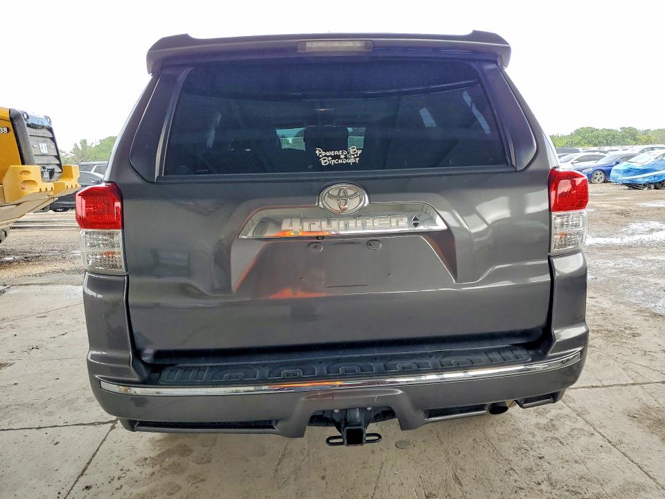 2012 Toyota 4runner VIN JTEZU5JR2C5043280 COPART salvage auction — MINOR DENT/SCRATCHES, Fl - Certificate Of Title (P), sold $10,300 on 2026-07-29 (photo 6)