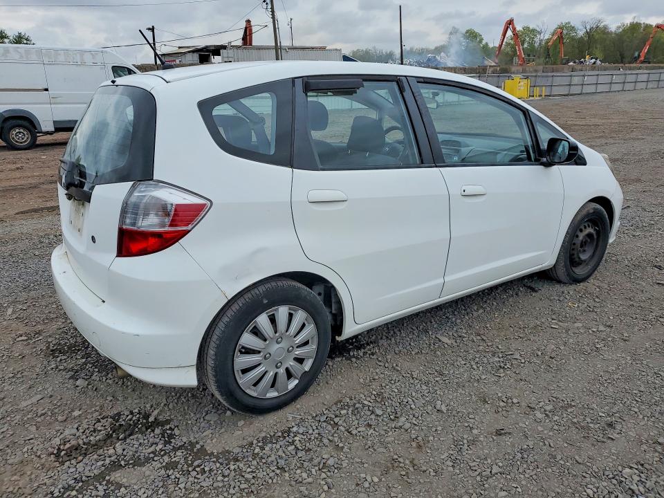 2010 Honda Fit VIN JHMGE8H27AC037307 COPART salvage auction — MINOR DENT/SCRATCHES, Nj - Certificate Of Title, sold $700 on 2026-07-31 (photo 3)