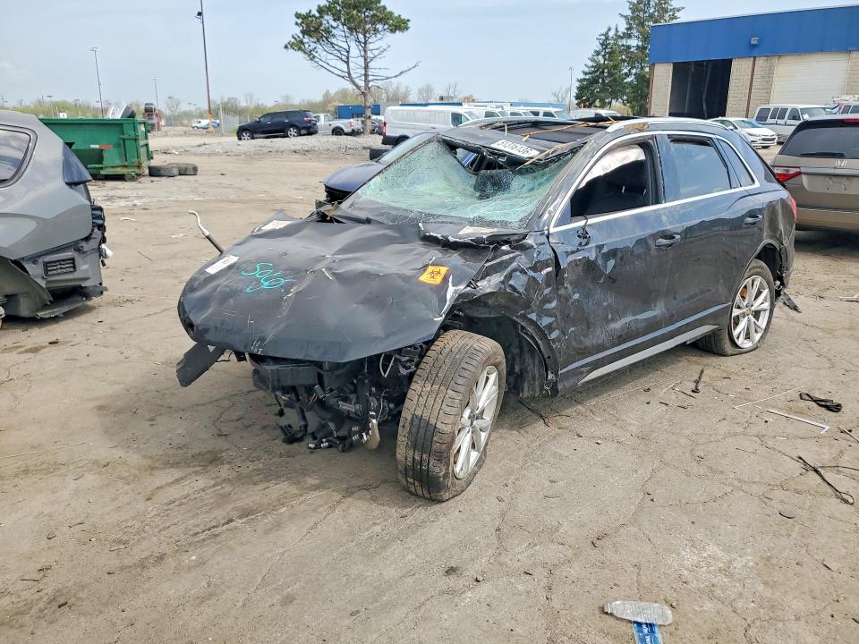 2025 Audi Q3 VIN WA1DECF30S1004529 COPART salvage auction — ROLLOVER, Az - Cert Of Title - Salvage, sold $575 on 2026-07-09 (photo 1)