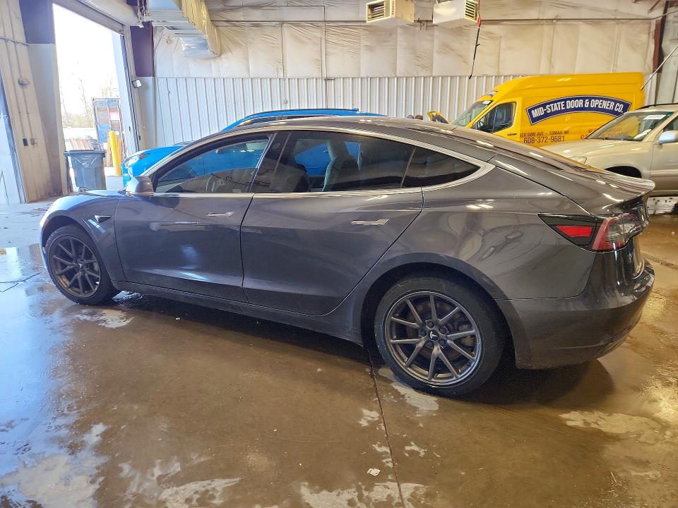 2018 Tesla Model 3 VIN 5YJ3E1EB6JF085606 COPART salvage auction — SIDE, Salvage Title, sold $5,300 on 2026-07-27 (photo 2)