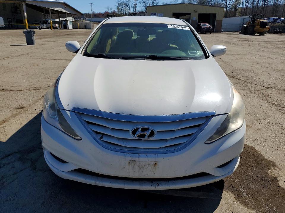 2012 Hyundai Sonata VIN 5NPEB4AC3CH411089 COPART salvage auction — MINOR DENT/SCRATCHES, NY - CERTIFICATE OF TITLE, sold $350 on 2026-07-02 (photo 5)