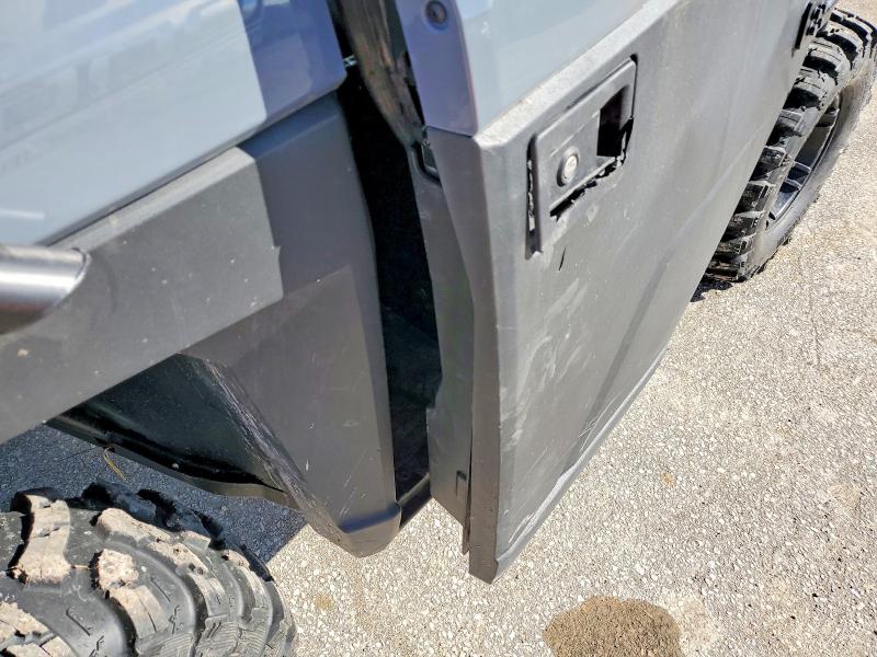 2025 Polaris Ranger VIN 4XARR3997S8275702 COPART salvage auction — SIDE, Ia - Title Certificate - Atv, sold $10,800 on 2026-08-06 (photo 9)
