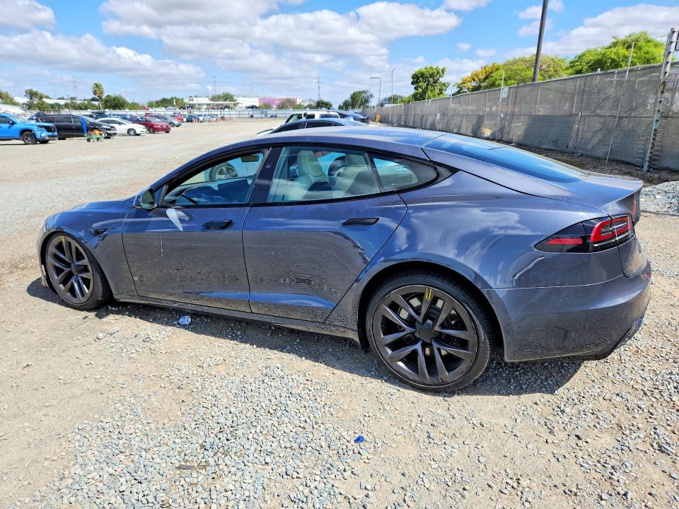 2023 Tesla Model s VIN 5YJSA1E50PF517598 COPART salvage auction — FRONT END, Salvage Title, sold $22,200 on 2026-07-10 (photo 2)