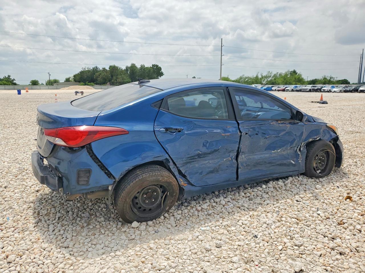 2016 Hyundai Elantra VIN KMHDH4AE0GU644916 COPART salvage auction — Side, TX - SALVAGE VEHICLE TITLE (P), sold $600 on 2026-07-09 (photo 3)