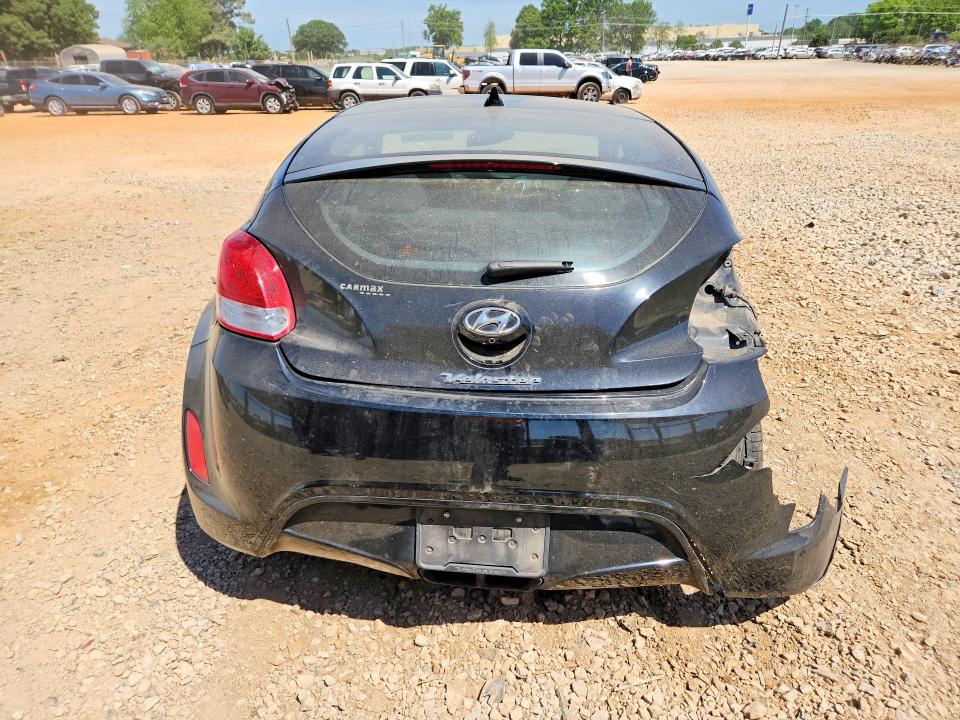 2017 Hyundai Veloster VIN KMHTC6ADXHU324386 COPART salvage auction — ALL OVER, AL - CERT OF TITLE-SALVAGE TITLE, sold $500 on 2026-07-08 (photo 6)