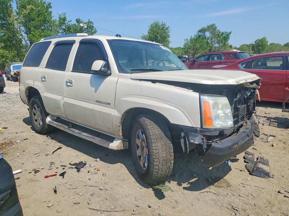 2004 Cadillac Escalade VIN 1GYEK63N14R208314 COPART salvage auction — FRONT END, Md - Cert Of Salvage > 75% Damage, sold $125 on 2026-07-30 (photo 4)