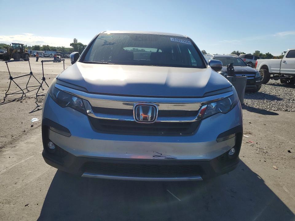 2021 Honda Pilot VIN 5FNYF5H50MB021596 COPART salvage auction — MINOR DENT/SCRATCHES, Fl - Certificate Of Title (P), sold $7,800 on 2026-07-29 (photo 5)