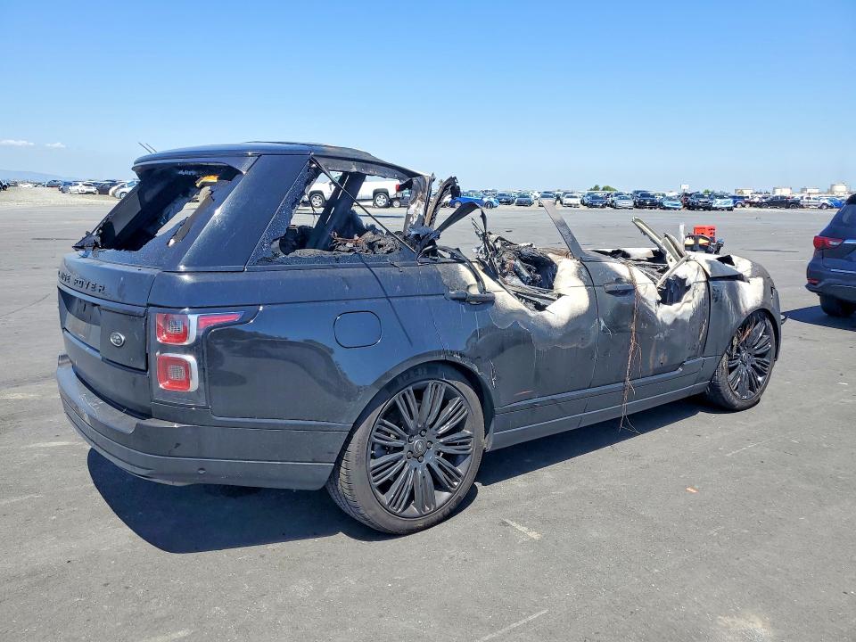 2020 Land rover RANGE ROVER VIN SALGS2SE5LA569706 COPART salvage auction — INTERIOR BURN, Ca - Non-Repairable Vehicle Cert, sold $525 on 2026-07-20 (photo 3)