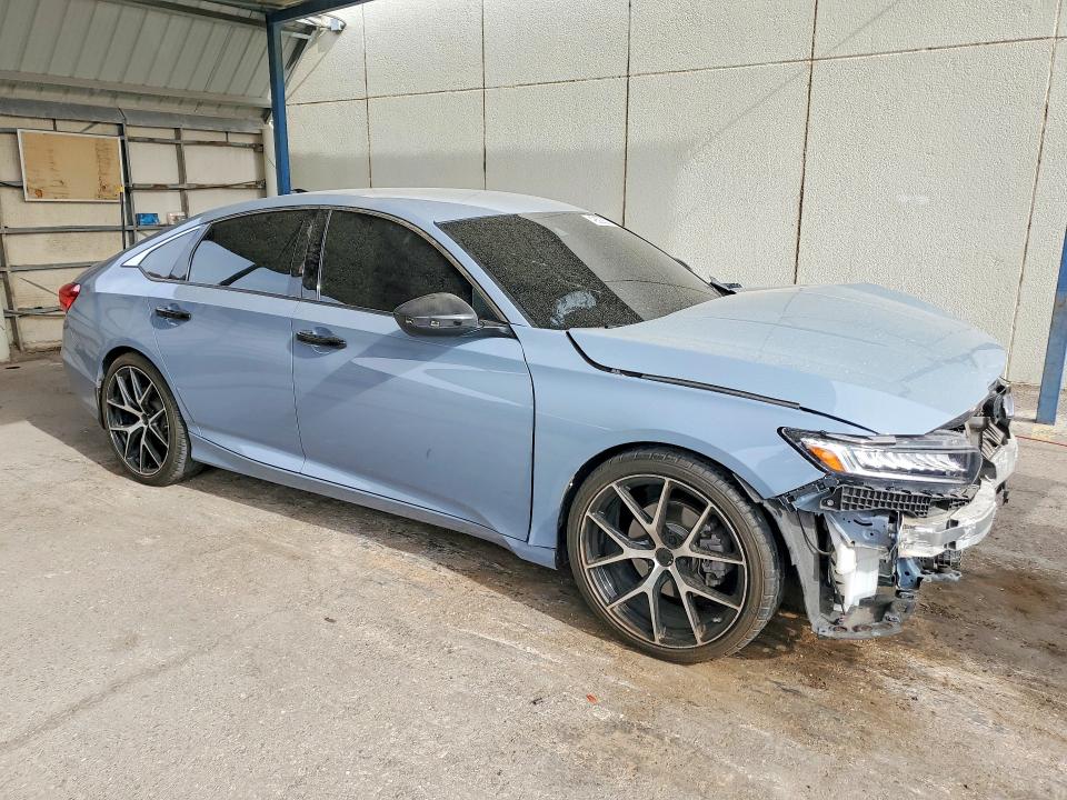 2022 Honda Accord VIN 1HGCV1F32NA083083 COPART salvage auction — FRONT END, Tx - Salvage Vehicle Title, sold $6,000 on 2026-07-10 (photo 4)