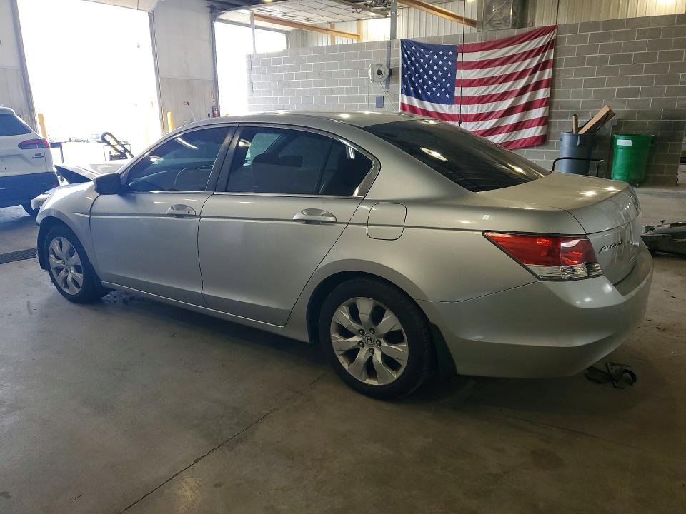 2008 Honda Accord VIN JHMCP268X8C078280 COPART salvage auction — FRONT END, Mo - Salvage Certificate Of Title, sold $175 on 2026-07-07 (photo 2)