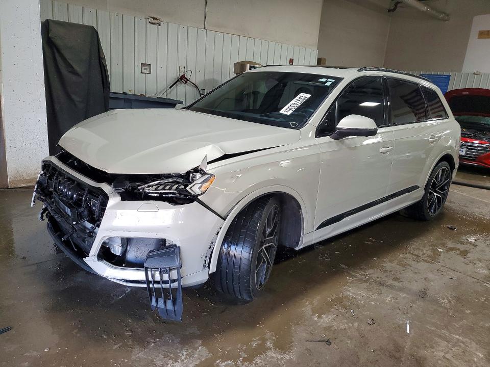 2023 Audi Q7 VIN WA1VXBF76PD024270 COPART salvage auction — FRONT END, Il - Salvage Certificate, sold $24,200 on 2026-07-07 (photo 1)