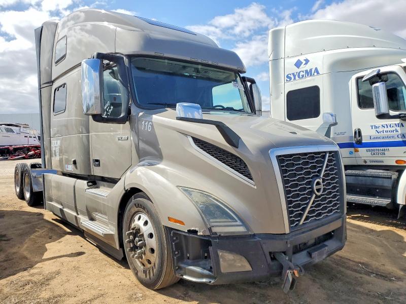 2019 Volvo VIN 4V4NC9EJ0KN193358 COPART salvage auction — INTERIOR BURN, Ca - Salvage Certificate, sold $8,300 on 2026-07-09 (photo 1)