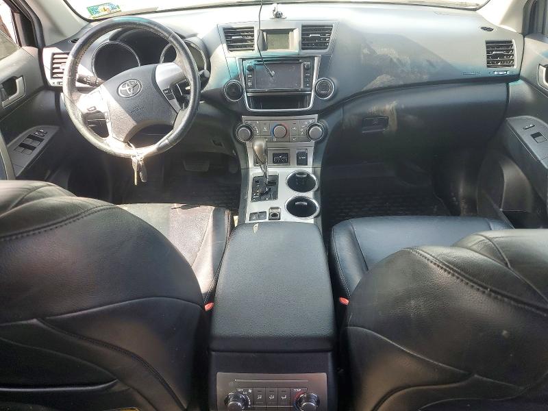 2013 Toyota Highlander VIN 5TDBK3EH5DS215458 COPART salvage auction — SIDE, Nj - Cert Of Title-Salvage, sold $800 on 2026-07-10 (photo 8)