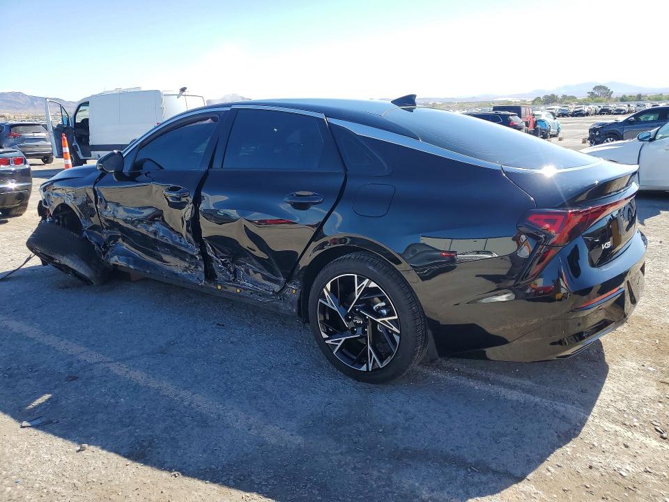 2025 Kia K5 VIN KNAG64J70S5374689 COPART salvage auction — SIDE, Nv - Salvage Title, sold $7,300 on 2026-07-16 (photo 2)