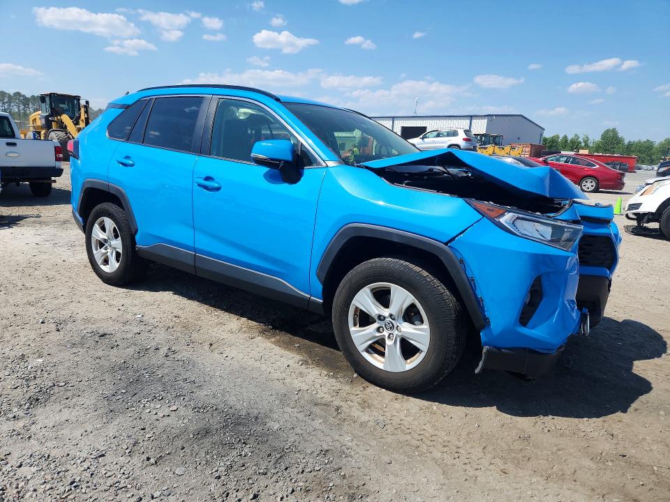 2019 Toyota Rav 4 VIN JTMP1RFV4KD503870 COPART salvage auction — FRONT END, Nc - Salvage Certificate Of Title, sold $4,000 on 2026-07-06 (photo 4)