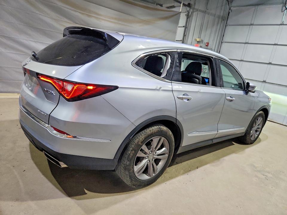 2024 Acura Mdx VIN 5J8YE1H39RL028143 COPART salvage auction — SIDE, Nh - Cert Of Title-Salvage, sold $17,000 on 2026-07-02 (photo 3)