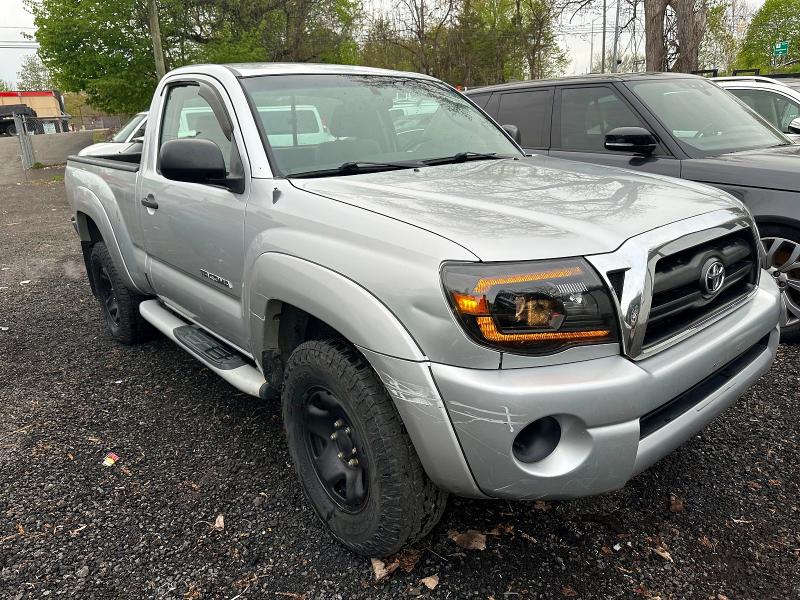 2007 Toyota Tacoma VIN 5TEPX42N57Z395037 COPART salvage auction — MINOR DENT/SCRATCHES, Me - Certificate Of Title (P), sold $5,500 on 2026-07-09 (photo 4)