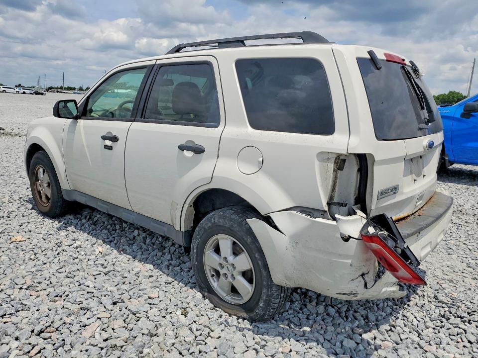 2011 Ford Escape VIN 1FMCU0D70BKB95917 COPART salvage auction — REAR END, Fl - Cert Of Title Slvg Rebuildable, sold $925 on 2026-07-02 (photo 2)
