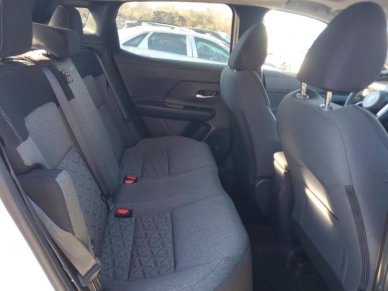 2026 Nissan Kicks VIN 3N8AP6CBXTL308501 COPART salvage auction — REAR END, Ny - Mv-907A Salvage Certificate, sold $8,000 on 2026-07-17 (photo 4)