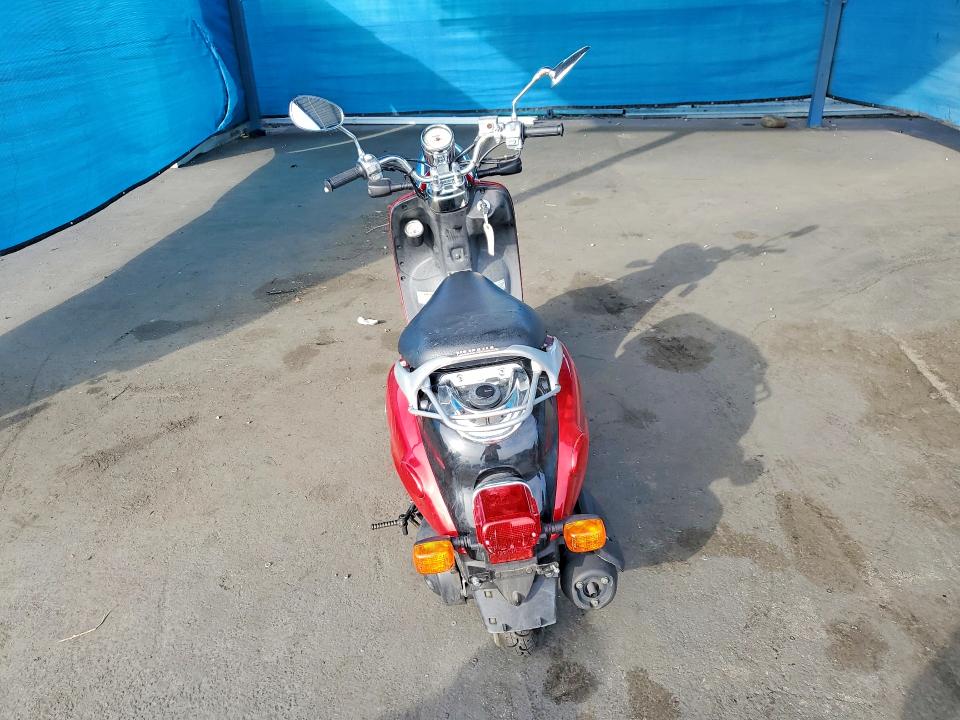 2004 Yamaha XC125 VIN LPRSE13YX4A100506 COPART salvage auction — MINOR DENT/SCRATCHES, CA - DIS/DLR/EXP ONLY CLEAN TITLE, sold $400 on 2026-07-09 (photo 4)