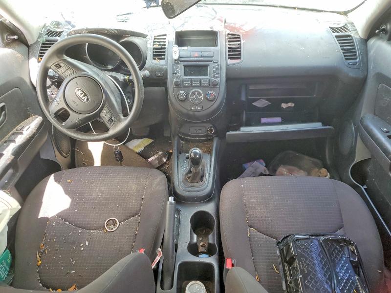 2013 Kia Soul VIN KNDJT2A59D7588088 COPART salvage auction — ROLLOVER, FL - CERT OF TITLE SLVG REBUILDABLE, sold $675 on 2026-07-27 (photo 8)