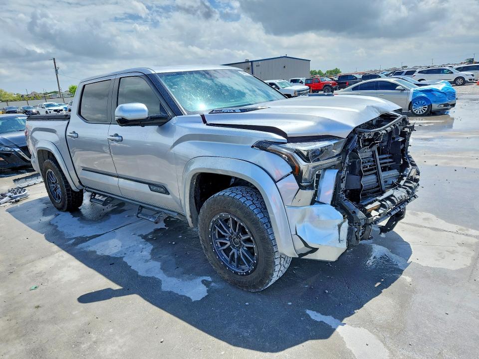 2024 Toyota Tundra VIN 5TFWC5DB3RX074558 COPART salvage auction — FRONT END, Tx - Salvage Vehicle Title, sold $26,250 on 2026-07-03 (photo 4)