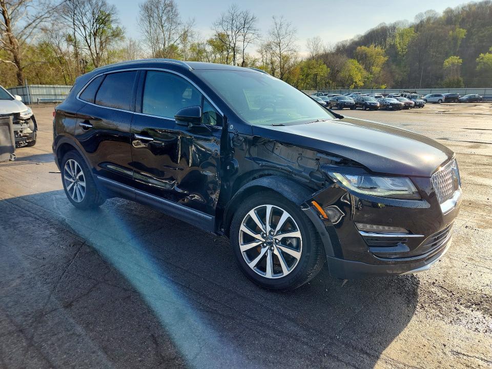 2019 Lincoln Mkc VIN 5LMCJ3D94KUL43421 COPART salvage auction — SIDE, Oh - Cert Of Title-Salvage, sold $3,100 on 2026-07-23 (photo 4)