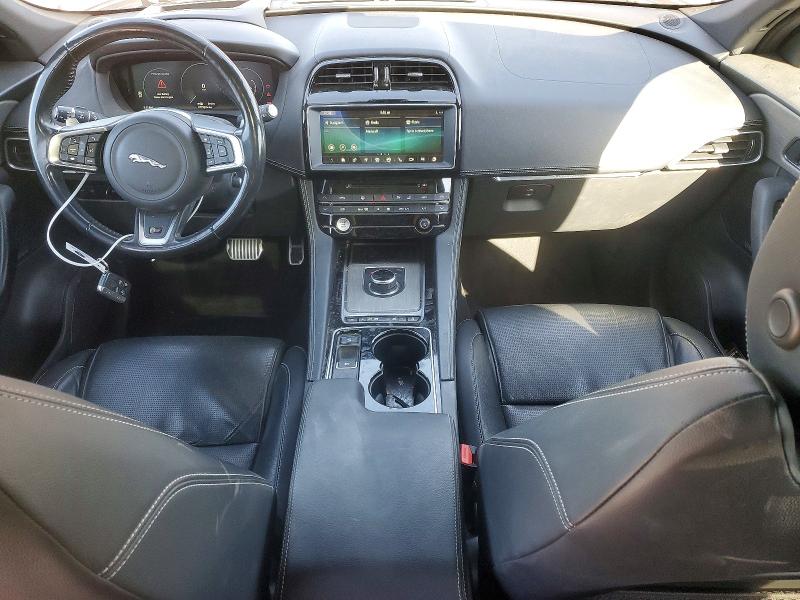 2017 Jaguar F-pace VIN SADCM2BVXHA880009 COPART salvage auction — VANDALISM, Ca - Salvage Certificate, sold $4,400 on 2026-07-06 (photo 8)