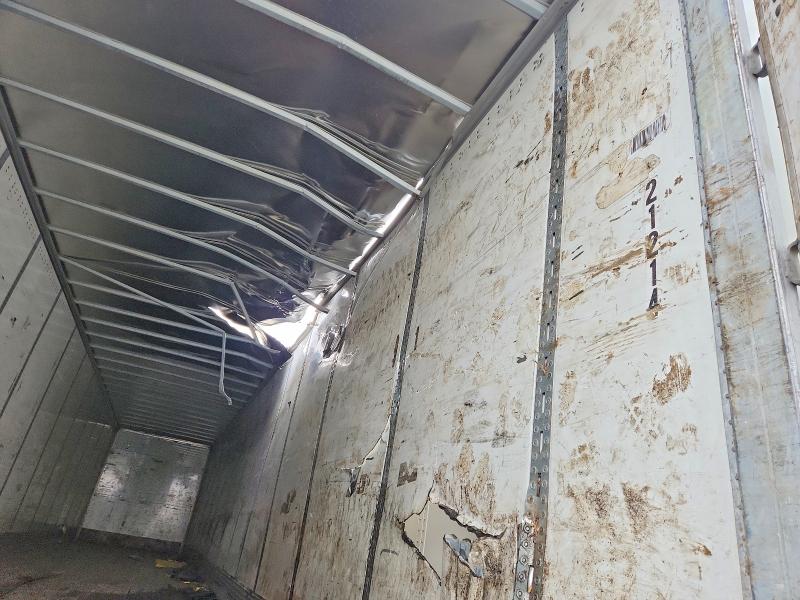 2019 Wabash Dvcvhpc VIN 1JJV532D3KL113488 COPART salvage auction — ROLLOVER, NE - CERT OF TITLE-SALVAGE, sold $175 on 2026-07-09 (photo 9)