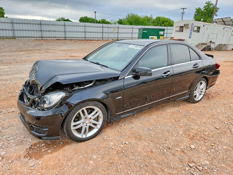 2012 Mercedes-benz C-klasse VIN WDDGF4HB8CR213438 — COPART salvage auction photo