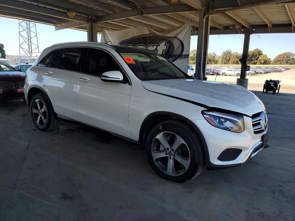 2017 Mercedes-benz Glc VIN WDC0G4KB7HF268046 COPART salvage auction — FRONT END, Salvage Title, sold $4,850 on 2026-07-09 (photo 4)