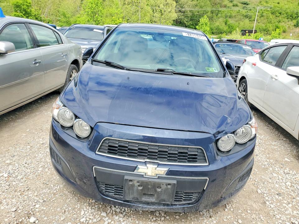 2015 Chevrolet SONIC VIN 1G1JA6SH9F4141831 COPART salvage auction — FRONT END, Wv - Certificate Of Title, sold $2,050 on 2026-07-09 (photo 5)