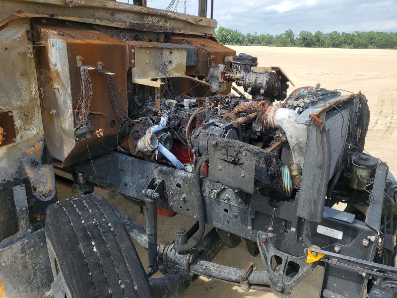 2026 Blub School bus VIN 1BAKGCSH2TF816972 COPART salvage auction — BURN, LA - CERT OF TITLE-SALVAGE, sold $175 on 2026-07-06 (photo 9)