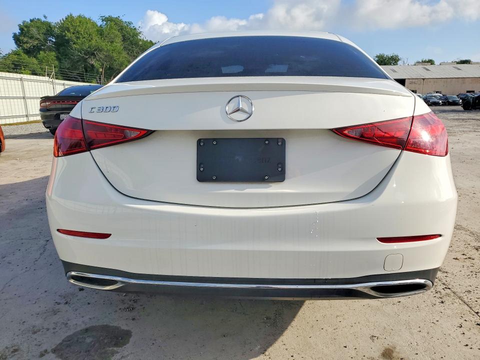 2022 Mercedes-benz C class VIN W1KAF4GB8NR014092 COPART salvage auction — ENGINE BURN, Tx - Salvage Vehicle Title, sold $15,600 on 2026-07-14 (photo 6)