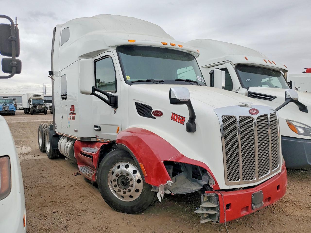 2021 Peterbilt 579 VIN 1XPBDP9X8MD720665 — COPART salvage auction photo