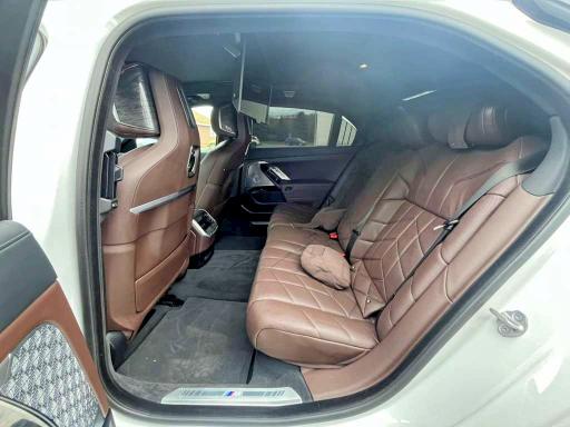 2023 BMW I7 VIN WBY53EJ08PCL69978 COPART salvage auction — MINOR DENT/SCRATCHES, Ca - Certificate Of Title (P), sold $50,000 on 2026-07-30 (photo 5)