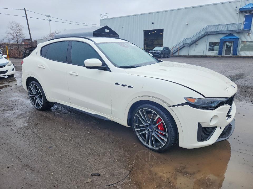 2019 Maserati VIN ZN661ZUA2KX337549 COPART salvage auction — FRONT END, Qc - Gravement Accidente, sold $3,550 on 2026-07-21 (photo 4)