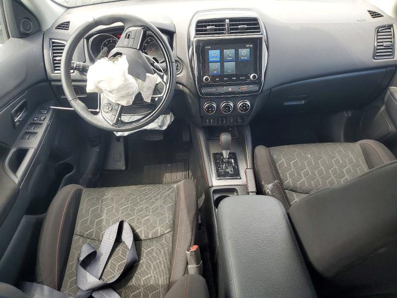 2025 Mitsubishi Outlander VIN JA4ARUAU8SU004192 COPART salvage auction — FRONT END, Fl - Certificate Of Destruction, sold $6,300 on 2026-07-09 (photo 8)