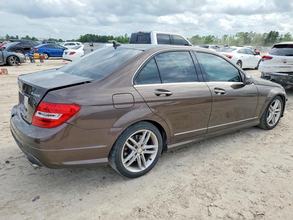 2013 Mercedes-benz C-klasse VIN WDDGF8AB3DA776169 COPART salvage auction — FRONT END, Tx - Salvage Vehicle Title, sold $1,300 on 2026-07-10 (photo 3)