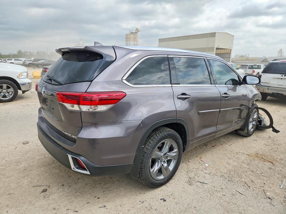 2019 Toyota Highlander VIN 5TDDZRFH4KS959930 COPART salvage auction — FRONT END, Mo - Salvage Certificate Of Title, sold $6,900 on 2026-07-07 (photo 3)